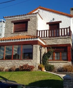 Casa - Chalet en Venta en Varese