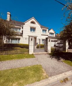 Casa - Chalet en Venta en Divino Rostro