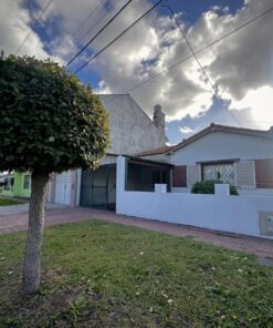 Casa - Chalet en Venta en Barrio 180