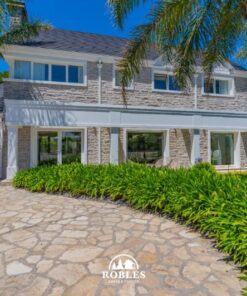 Alternative view of Casa - Chalet en Venta en Mar del Plata
