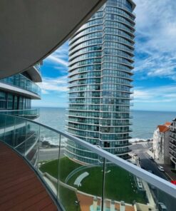 Departamento en Alquiler en Playa Chica