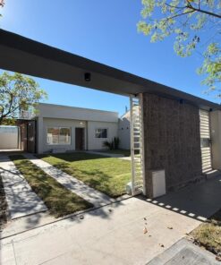 Alternative view of Casa - Chalet en Venta en Parque Luro