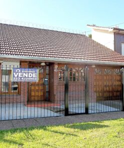 Casa - Chalet en Venta en Parque Luro