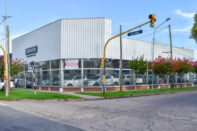 Galpones en Venta — AVENIDA COLON ESQUINA JUNCAL