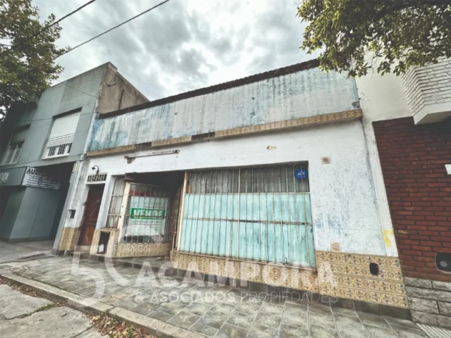 Lotes y terrenos en Venta — Rivadavia 4127