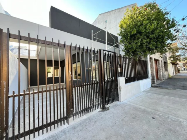 PH en Venta — Necochea 3500