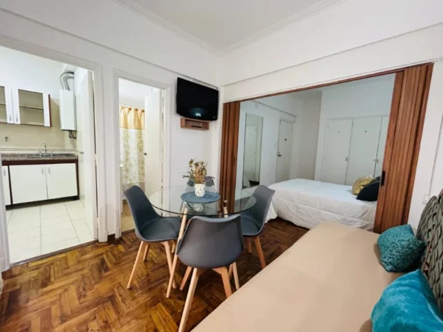 Departamentos, pisos y semipisos en Venta — Belgrano 2210