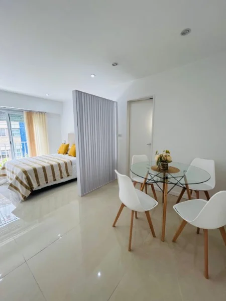 Departamentos, pisos y semipisos en Venta — Moreno 2502