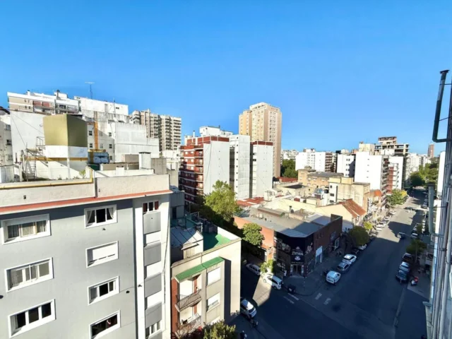 Departamentos, pisos y semipisos en Venta — Tucuman  2619  7