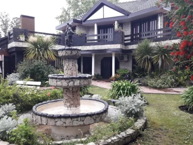 Casas, chalets en Venta — acantilados