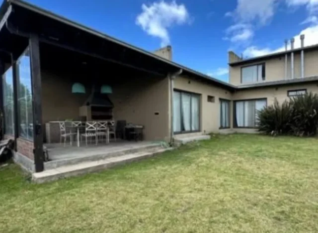 Casas, chalets en Venta — los acantilados
