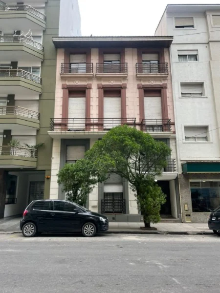Hoteles en Venta — Balcarce 2843