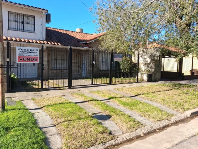 Casas, chalets en Venta — ARANA Y GOIRI  2645