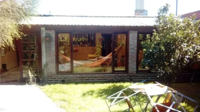 Casas, chalets en Venta — Rizzutto  1600