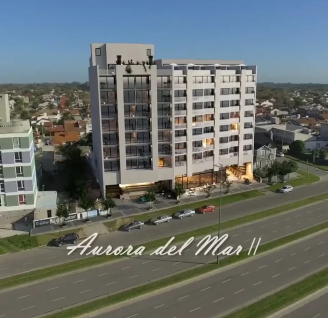 Departamentos, pisos y semipisos en Venta — Av. felix u camet 2563