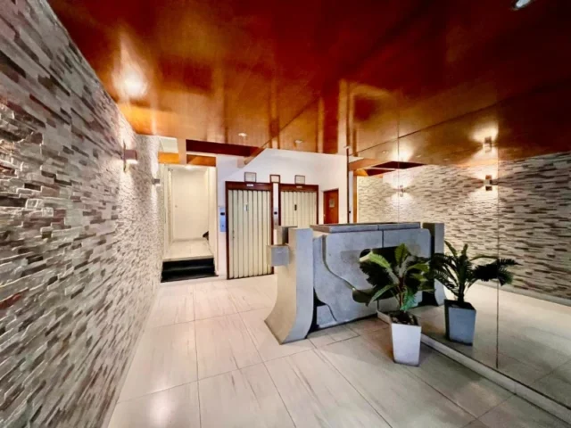 Departamentos, pisos y semipisos en Venta — Santiago del Estero 2489