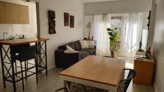 Departamentos, pisos y semipisos en Venta — 9 de julio y San Luis