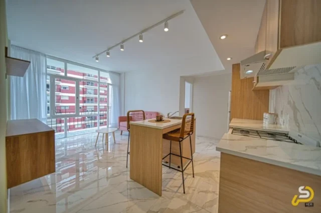 Departamentos, pisos y semipisos en Venta — Santiago del Estero 1500
