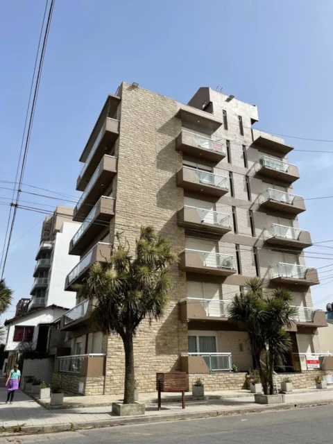 Departamentos, pisos y semipisos en Venta — Salta 394