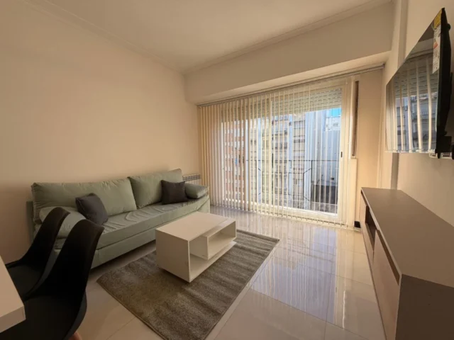 Departamentos, pisos y semipisos en Venta — COLON 2330