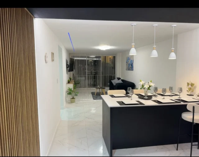 Departamentos, pisos y semipisos en Venta — ENTRE RIOS 1600