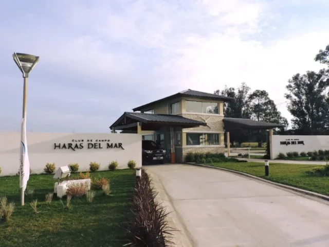 Lotes y terrenos en Venta — ATLANTIDA