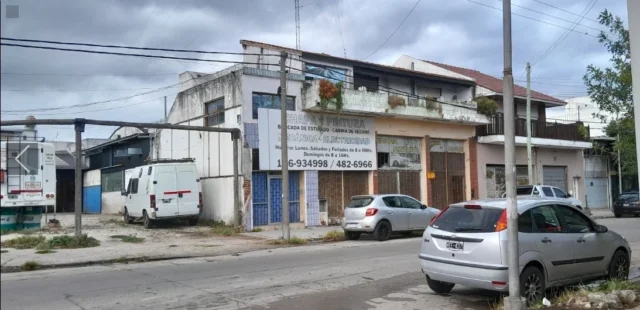 Inmuebles en block en Venta — 12 de Octubre 5800