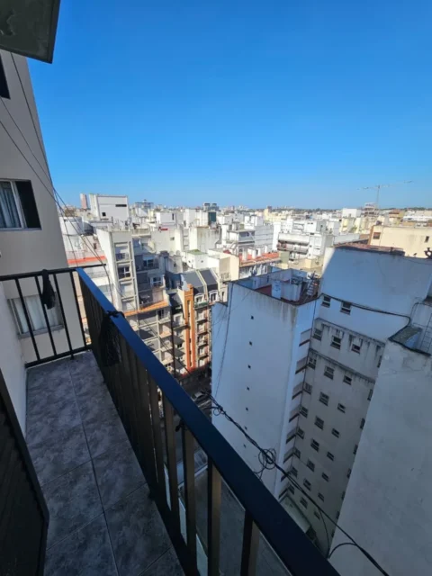 Departamentos, pisos y semipisos en Venta — ARENALES 2329