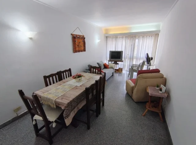 Departamentos, pisos y semipisos en Venta — Arenales 2272