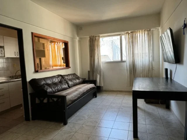 Departamentos, pisos y semipisos en Venta — Buenos Aires 2452
