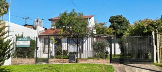 Casas, chalets en Venta — García Lorca 2100