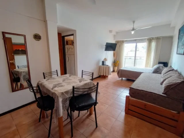 Departamentos, pisos y semipisos en Alquiler Temporario — Buenos Aires 2452