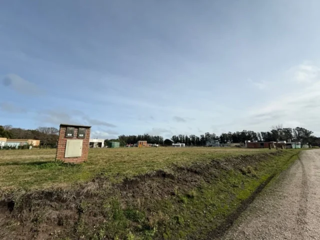 Lotes y terrenos en Venta — atlantida 500