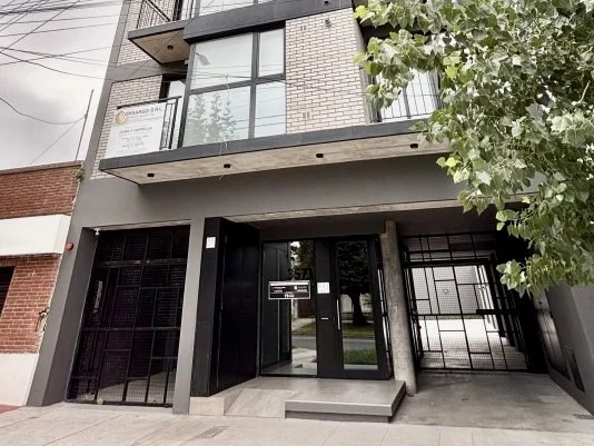 Departamentos, pisos y semipisos en Venta — AV PASO 3500
