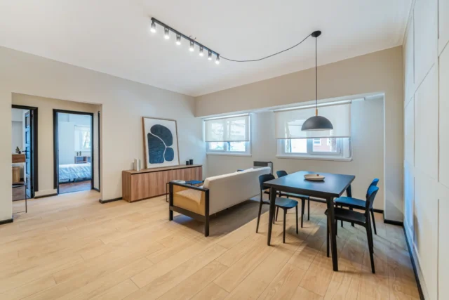 Departamentos, pisos y semipisos en Venta — Almirante Brown 2500