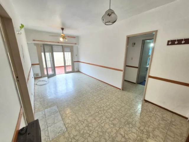 Departamentos, pisos y semipisos en Alquiler — García Lorca 200