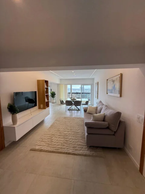 Departamentos, pisos y semipisos en Venta — Peatonal San Martín 2670