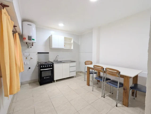 Departamentos, pisos y semipisos en Venta — Carasa y Figueroa Alcorta