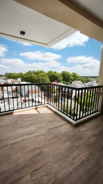 Departamentos, pisos y semipisos en Venta — San Juan 600