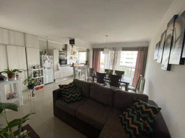 Departamentos, pisos y semipisos en Venta — Avda. Constitución 4079