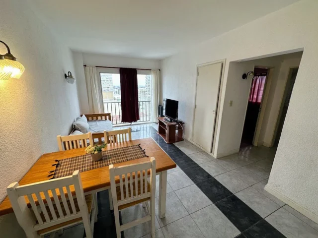 Departamentos, pisos y semipisos en Venta — Arenales  2300