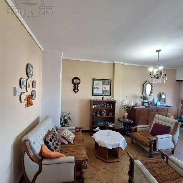 Departamentos, pisos y semipisos en Venta — Av. Luro 3500