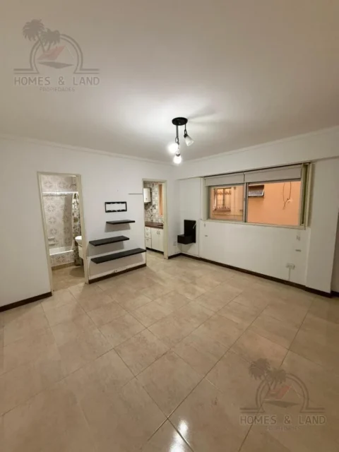 Departamentos, pisos y semipisos en Venta — Arenales 2200