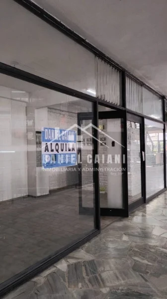 Locales en Alquiler — Luro 3200