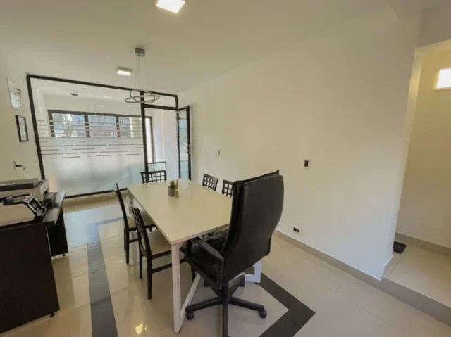 Locales en Venta — Diagonal Alberdi 2380
