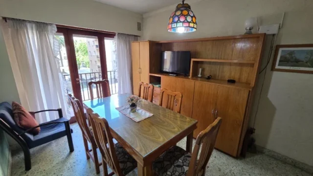 Departamentos, pisos y semipisos en Venta — CORRIENTES 2356