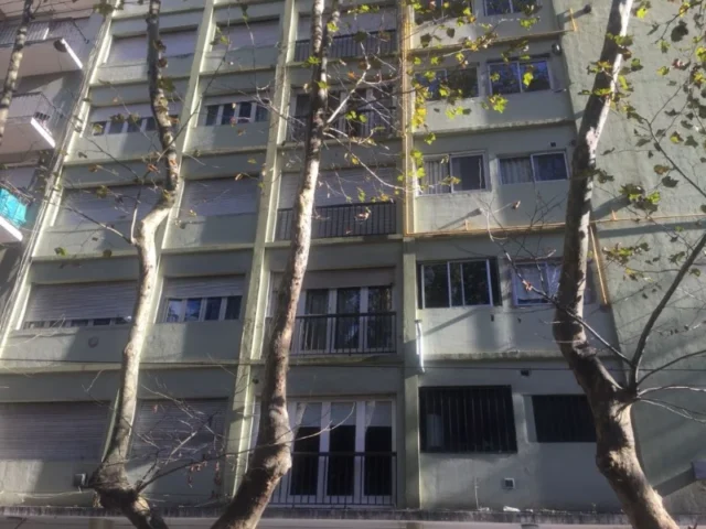 Departamentos, pisos y semipisos en Venta — Falucho 1600