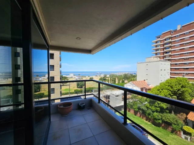 Departamentos, pisos y semipisos en Venta — Azcuenaga 255