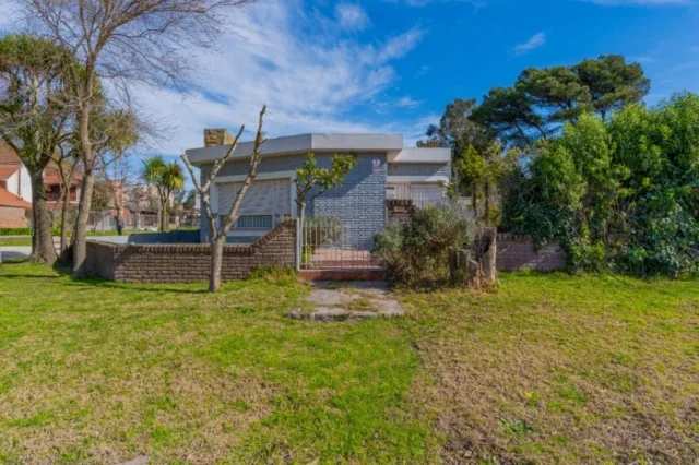Casas, chalets en Venta — Garcia Lorca 3310