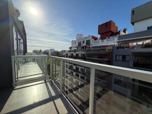 Departamentos, pisos y semipisos en Venta — Brown 2672